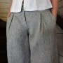 knielange Leinen-Shorts